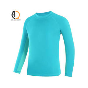 Camiseta de Manga Larga Lisa con Logotipo Personalizado, Transpirable, para Hombre, con Material de Elastano/Poliéster, Diseño Elegante - Product Image 1