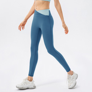 Leggings de yoga avec trous Logo personnalisé Legging de yoga métallisé imprimé léopard taille croisée - Product Image 5