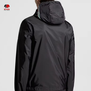 ชุดวอร์มผู้ชาย Ryan Pro Gear คุณภาพพรีเมียม ผ้าสวมใส่สบาย พร้อมโลโก้แบบกำหนดเอง - Product Image 4