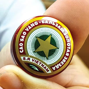 Baume d'Étoile Dorée de Qualité Supérieure Cao Sao Vang - Baume Aromatique Naturel Vietnamien, Pommade Médicinale par 99 Gold Data - Product Image 1