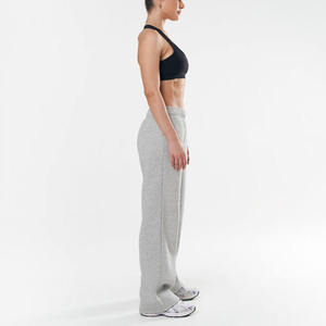 Ensemble de survêtement respirant pour femme avec un sweat-shirt à col rond surdimensionné et un pantalon de survêtement, ensemble en molleton de coton et polyester unisexe 2026 - Product Image 4