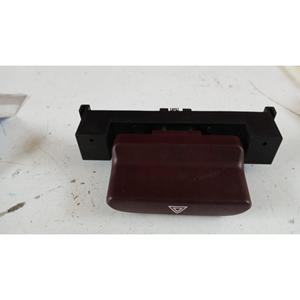 FOUR 4 ARROWS BUTTON LANCIA Dedra Berlina (89>00) 711100080 Essence - Product Image 6