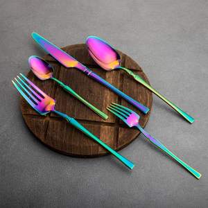 Juego de cubiertos estándar único multicolor arcoíris para cubiertos elegantes hechos a mano de acero inoxidable de Calidad exclusiva - Product Image 4