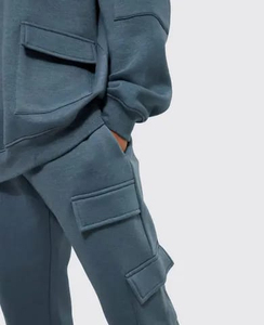 2025 léger hiver vêtements de sport décontractés entraînement hommes Gym Sport veste respirant 100% Polyester personnalisé fermeture éclair survêtement - Product Image 3