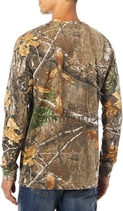 เสื้อยืดแขนยาวผู้ชายสไตล์สตรีทคุณภาพสูง ลายพิมพ์ต้นไม้จริง เสื้อผ้าล่าสัตว์ เสื้อกีฬา สำหรับผู้ชาย รับสกรีนโลโก้ - Product Image 4