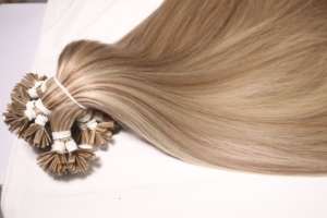 Extensiones de Cabello Humano Rubio Ceniza con Punta en U al por Mayor, Extensiones de Cabello con Punta de Queratina Pre-Adherida para Salón - Product Image 4