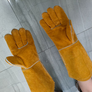 Guantes de soldadura de cuero de seguridad de alta calidad última llegada guantes de soldadura de cuero sintético de protección de manos de nuevo estilo de alta calidad - Product Image 2