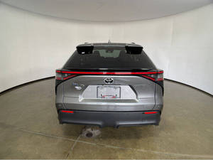 Limpio y en buen estado usado Toyota bZ4X AWD Limited 4dr Crossover Cars para la venta - Product Image 2