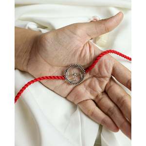 Rakhi Religioso de Plata 925 con Bendiciones Swastik, Joyería India con Circonita y Diamante para Regalos - Product Image 2