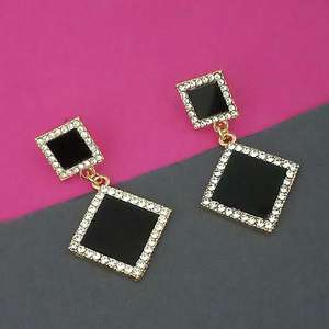 Boucles d'oreilles pendantes en émail noir plaqué or Urthn avec conception de goutte de mode en pierre autrichienne-1312891 - Product Image 1