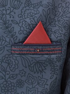 Sherwani Tradicional de Seda para Niños para Bodas y Fiestas con Estilo Clásico Pakistaní Indio - Product Image 4