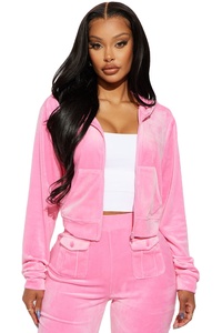 Conjunto de chándal acampanado con pedrería y sudadera oversize, estilo streetwear personalizado - Product Image 1