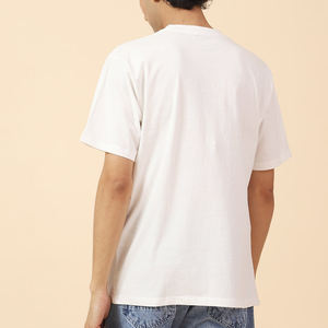 เสื้อยืดคอกลมผู้ชายคุณภาพสูง สวมใส่สบาย ผ้าฝ้าย 100% รับสกรีนลาย พิมพ์ลายได้ตามต้องการ ดีไซน์ไหล่ตก - Product Image 3