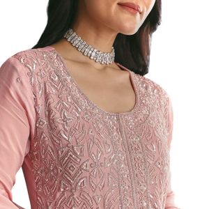 ชุดสูทสีชมพู Chinon kurta Palazzo มีคัทดานาและเลื่อมเสื้อผ้าพื้นเมืองสำหรับผู้หญิงขายส่งเป็นจำนวนมาก - Product Image 2