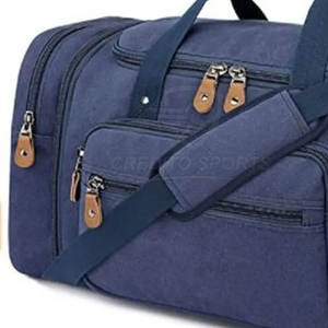 Sac de sport haut de gamme en tissu respirant, sac de sport confortable pour la gym et les activités sportives, idéal pour les voyages. - Product Image 6