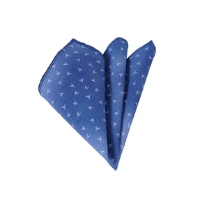 Foulard en coton indigo bleu à motifs blancs - Product Image 1