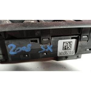 แผงปุ่มด้านหน้าซ้าย PEUGEOT 2008 ซีรีส์ (19>) รุ่น 96749624ZD - Product Image 3