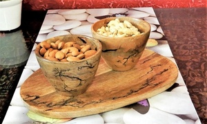 Tazón de sopa de aperitivos de madera rústica de gama alta Forma triangular Diseño de granja moderno Multifuncional para uso en restaurante Bandeja elegante - Product Image 6