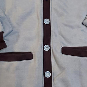 Cardigan en nylon/acrylique personnalisé anti-rides à col en V pour homme, style décontracté de haute qualité avec logo frontal pour l'hiver - Product Image 4