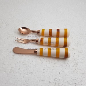 Brillante Acero inoxidable personalizado con cubiertos dorados y resina/mango de mármol para cocina hoteles restaurante Navidad cubiertos de lujo - Product Image 2