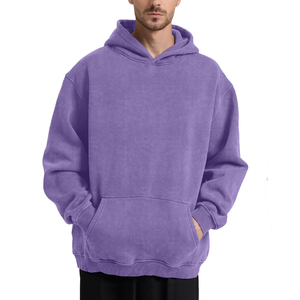 เสื้อฮู้ดผู้ชายขายส่งที่มีไหล่ตกและกระเป๋าลึกที่ดูสะอาดและเป็นทางเลือกที่สมบูรณ์แบบสำหรับโยกสไตล์เรียบง่าย - Product Image 1