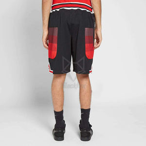 กางเกงขาสั้นบาสเก็ตบอลสำหรับผู้ชายกางเกงตาข่ายโพลีเอสเตอร์แบบสปอร์ตพิมพ์ลายดิจิตอลย้อมสีพื้นเรียบ - Product Image 3