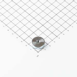 Gripper piatto in neodimio Ø20x6mm con recessione conica - Product Image 1
