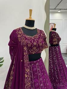 Ropa étnica de tendencia más elegante, última llegada, patrón de Dori Lehenga Choli, lista para usar, hecha de viscosa - Product Image 2