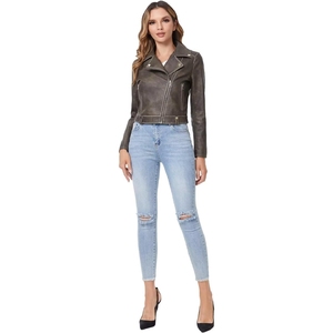 OEM venta al por mayor mujeres chaqueta de cuero genuino recortado Regular Fit XXL moto ropa deportiva a prueba de viento estilo universitario Otoño de punto - Product Image 1