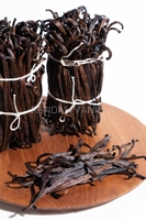 Planifolia Vanilla Beans-Grado 3 Grado de extracción corta Origen de Indonesia Vainas de bourbon Sabor Especias aromáticas Hierba Secado a granel