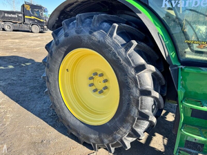 รถแทรกเตอร์ฟาร์ม ปี 2019 ยี่ห้อจอห์นเดียร์ รุ่น 6145R - Product Image 4