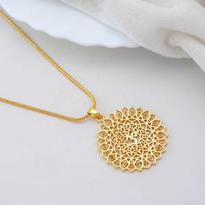 Latón chapado en oro Om Mandala colgante collar Chakra Lotus diseño espiritual Yoga meditación joyería para mujeres flor joyería - Product Image 5