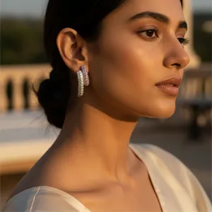 Pendientes Geométricos de Lujo para Mujer con Diamantes de Corte Baguette en Engaste de Canal para Boda - Product Image 1