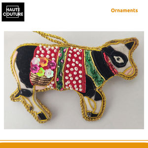 Fabriqué en Inde Meilleure vente Fabriqué à la main Style moderne forme de vache 10cm de large ornements suspendus de Noël pour la décoration de la maison - Product Image 5