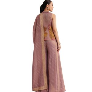 Costume palazzo brodé de fleurs violettes vente en gros de vêtements ethniques pour femmes usine de vêtements OEM fournisseur en vrac mode personnalisée - Product Image 2