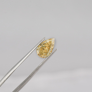 Diamants jaunes synthétiques de laboratoire 3.0 CT VS1-VS2, taille poire fantaisie vif, certifiés IGI, en vrac - Product Image 4