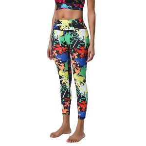 Leggings Deportivos de Cintura Alta, Ajustados, de Satén con Estampado Digital Personalizado para Mujer, de Secado Rápido, Transpirables y de Alta Calidad - Product Image 5