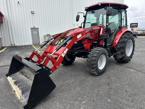 รถแทรกเตอร์ Case IH FARMALL 55C มือสอง พร้อมที่ตักด้านหน้า สำหรับใช้งานในฟาร์ม - Product Image 2