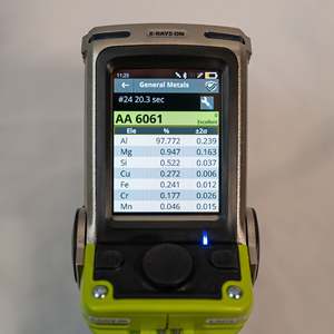 Analizador XRF Portátil Niton XL5 Plus de Segunda Mano para Pruebas de Convertidores Catalíticos con Contactos Eléctricos y Materiales de Contacto - Product Image 5