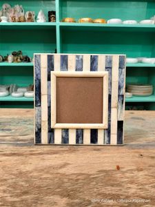 Marco de fotos de cristal de lujo moderno, resina blanca, escritorio de oficina en casa, incrustaciones de hueso simples, tecnología colgante caliente para el hogar de la boda - Product Image 3