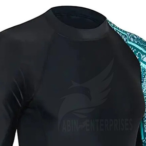 เสื้อแรชการ์ด MMA สำหรับเล่นกีฬาแบบสั่งทำพิมพ์โลโก้ตามต้องการ - Product Image 4