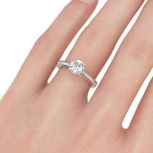 Jeulia Rhodium-Plated Sterling Silver <b>Oval</b> Cut <b>Moissanite</b> <b>Engagement</b> <b>Ring</b> - Product Image 4