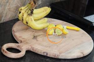 Planche à découper et plateau de service en bois - Durable, lavable au lave-vaisselle - Product Image 3