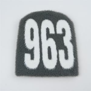 Bonnet en mohair personnalisé de haute qualité Bonnets d'hiver chauds en tricot Toque à fourrure avec logo personnalisé pour le voyage - Product Image 3