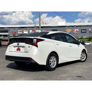 Toyota Prius Hatchback 2019 - Volante a la Derecha, Asientos de Cuero Automáticos, Cámara Trasera - Product Image 3