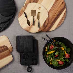 Tabla de cortar de madera circular, tablas de cortar redondas artesanales, bloques de carnicero de madera sostenibles - Product Image 3