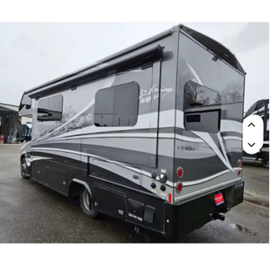 En Venta: Autocaravana Clase C con Motor Diésel, Modelo 2018, DYNAMAX-ISATA Serie 3, 24 pies de largo - Product Image 2