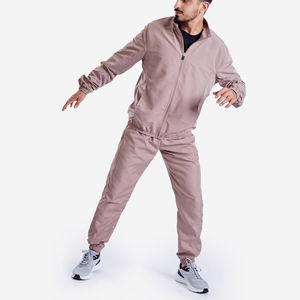 Chaqueta cortavientos Lisa personalizada más vendida chaquetas de entrenador impermeables ligeras chaqueta de lluvia de nailon personalizada para hombre - Product Image 3