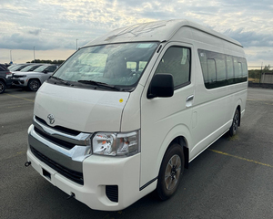 Toyota Hiace GL 2024 Usada, Techo Alto, 2.5L Turbo Diésel, Transmisión Manual, 15 Asientos - Product Image 6