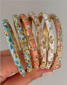 Bracciale in smalto floreale da donna regolabile motivo floreale fiore regalo migliore amico e damigella d'onore in lega di zinco - Product Image 6